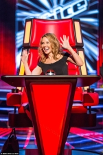 Kylie Minogue returns to The Voice as Tom Jones' guest mentor