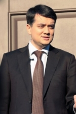 Razumkov heads Servant of the People party