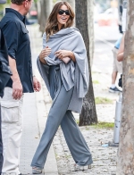 Kate Beckinsale dons monochrome outfit while filming with Pierce Brosnan