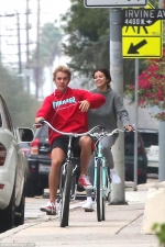 Selena Gomez and Justin Bieber are caught on low-key stroll...