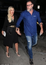 Tori Spelling dresses to the nines during West Hollywood date night