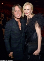 Nicole Kidman supports husband Keith Urban as he is named Entertainer