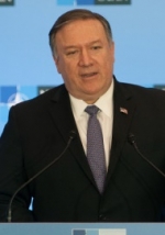 Pompeo urges Russia to reach out to Zelensky