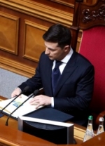 Zelensky tables in parliament bill on lustration of top-ranking officials